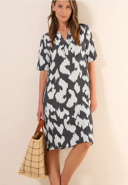 Gemustertes Kleid