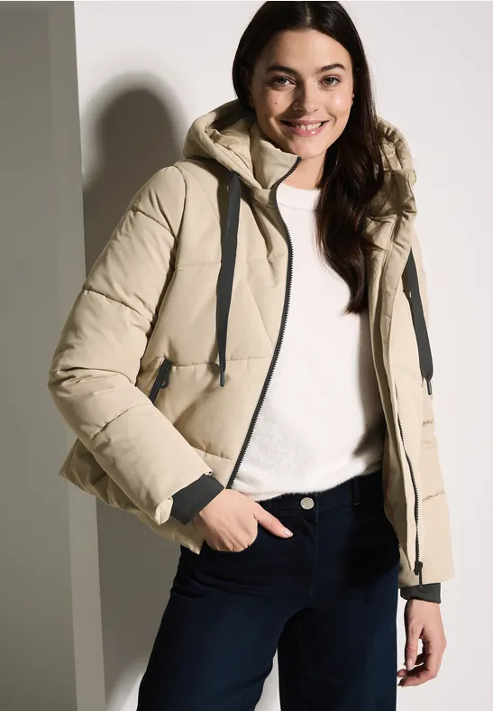Gef�tterte Steppjacke