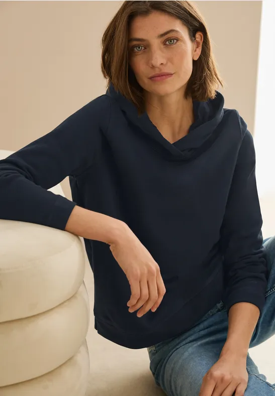 Basic Hoodie