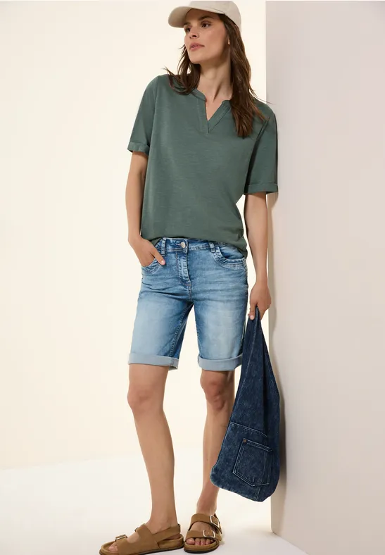 T-Shirt im Tunika-Look