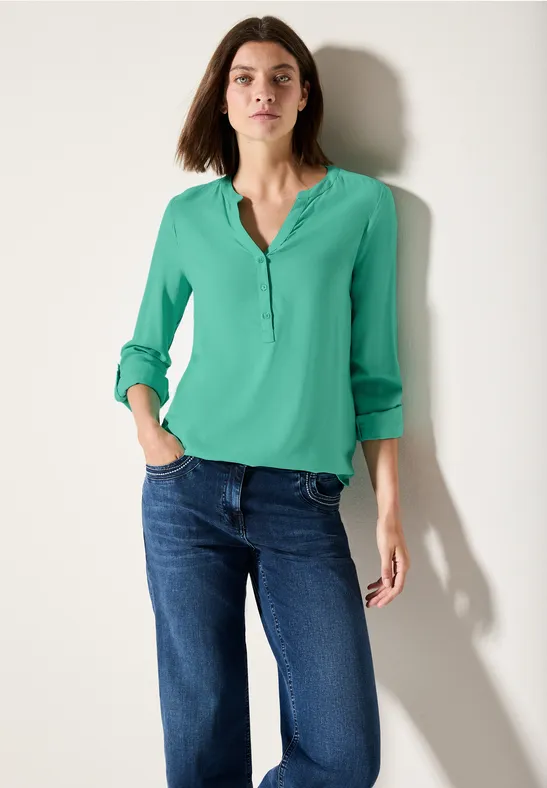 Bluse in Unifarbe