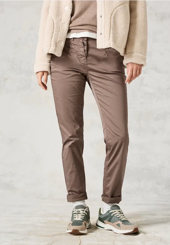 Hose im Slim Fit