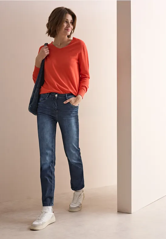 Straight Leg Jeans