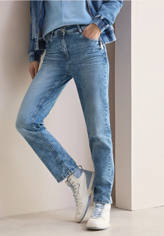 Straight Leg Jeans