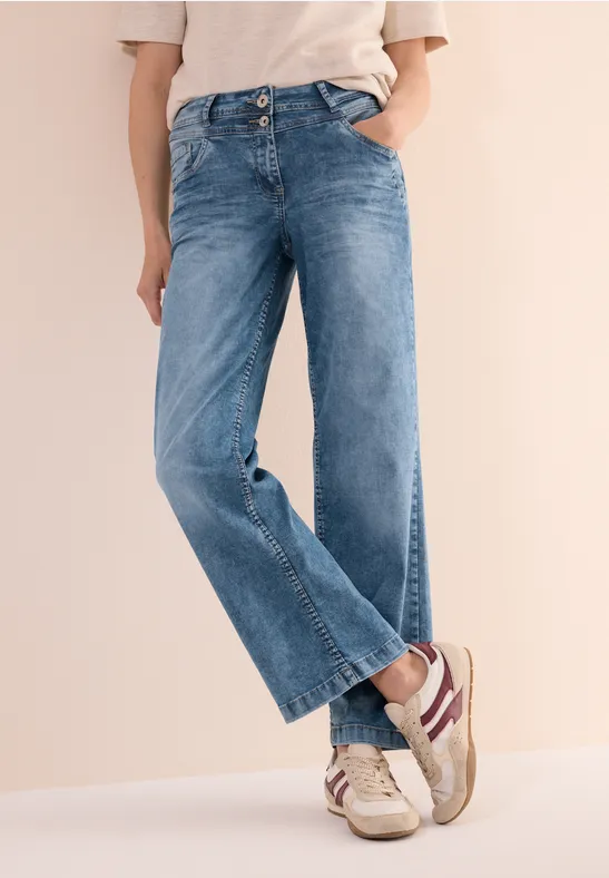 Wide Leg Jeans
