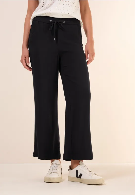 Straight Leg Hose