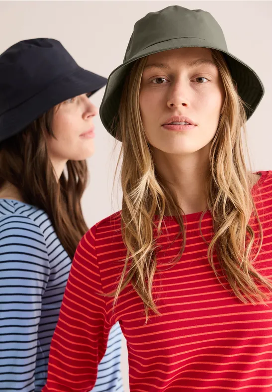 Bucket Hat mit Effekt